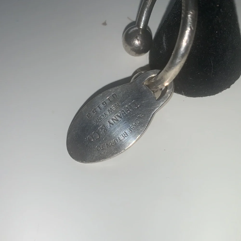 Tiffany & Co. Key holder sterling silver 925 with pendant